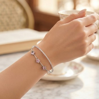 Pembe Yıldız Model Gold Renk Zirkon Taşlı Pirinç Bileklik