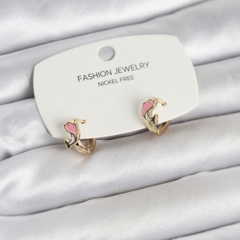 Pembe Yunus Balığı Model Gold Renk Pirinç Çocuk Küpe Pembe Yunus Balığı Model Gold Renk Pirinç Çocuk Küpe