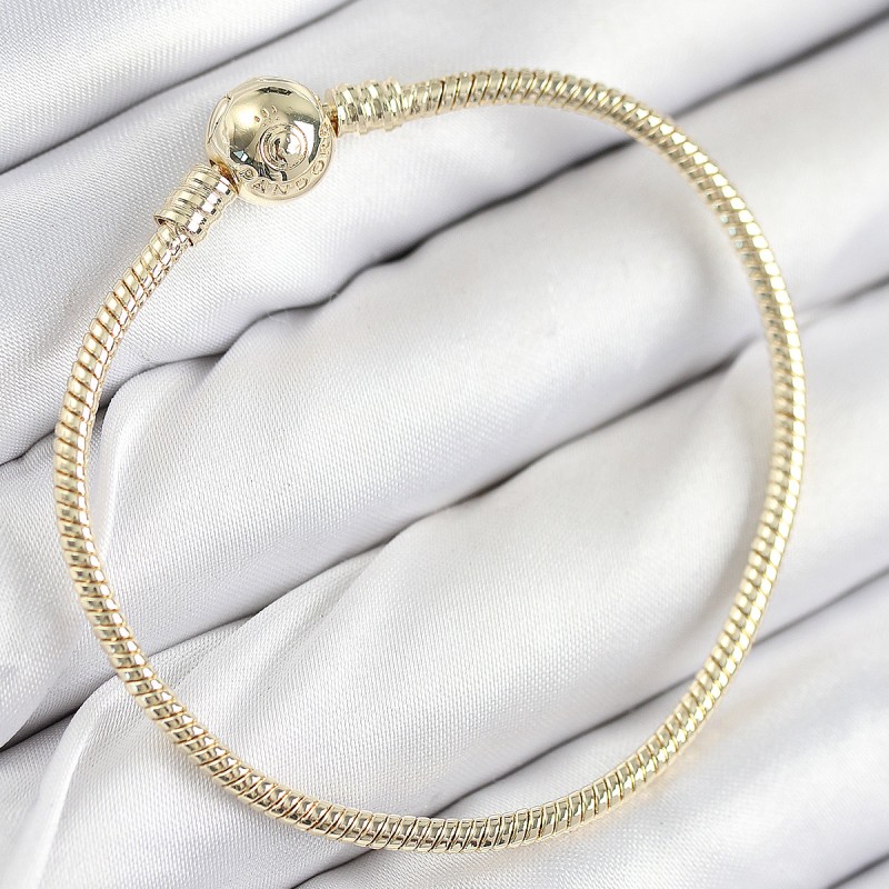 Pirinç Charm Topcuk Model Gold Renk Kadın Bileklik Pirinç Charm Topcuk Model Gold Renk Kadın Bileklik