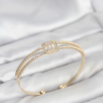 Pirinç Gold Renk Baget Model Kadın Bileklik Pirinç Gold Renk Baget Model Kadın Bileklik