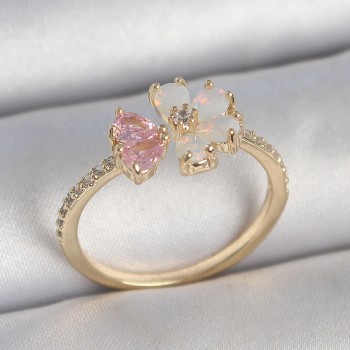 Pirinç Gold Renk Beyaz Mineli Pembe Zirkon Taşlı Çiçek Model Kadın Yüzük Pirinç Gold Renk Beyaz Mineli Pembe Zirkon Taşlı Çiçek Model Kadın Yüzük