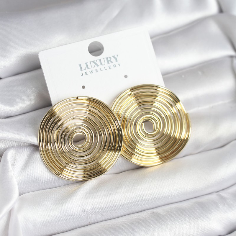 Pirinç Gold Renk Circle Model Kadın Küpe Pirinç Gold Renk Circle Model Kadın Küpe