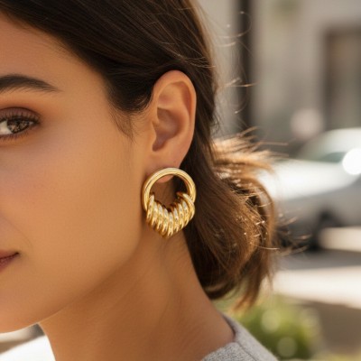 Pirinç Gold Renk Halka Sarmal Model Vintage Kadın Küpe
