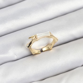 Pirinç Gold Renk Kemik Model Kadın Yüzük Pirinç Gold Renk Kemik Model Kadın Yüzük