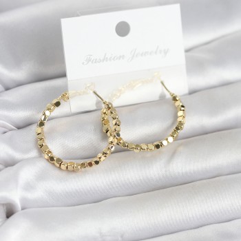 Pirinç Gold Renk Minimal Kare Halka Kadın Küpe Pirinç Gold Renk Minimal Kare Halka Kadın Küpe