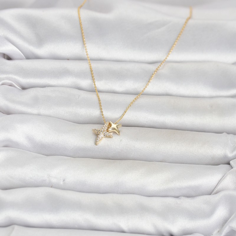 Pirinç Gold Renk Minimal Kutup Yıldızı Model Kadın Kolye Pirinç Gold Renk Minimal Kutup Yıldızı Model Kadın Kolye