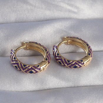 Pirinç Gold Renk Mor Etnik Desenli Halka Küpe Pirinç Gold Renk Mor Etnik Desenli Halka Küpe