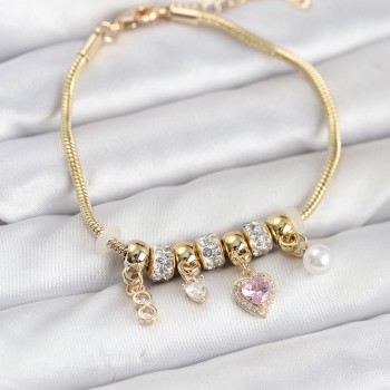 Pirinç Gold Renk Pembe Kalp Charmlı Kadın Bileklik Pirinç Gold Renk Pembe Kalp Charmlı Kadın Bileklik