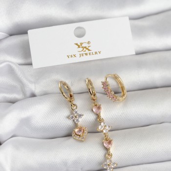 Pirinç Gold Renk Pembe Zirkon Taşlı 3'lü Kadın Küpe Pirinç Gold Renk Pembe Zirkon Taşlı 3'lü Kadın Küpe