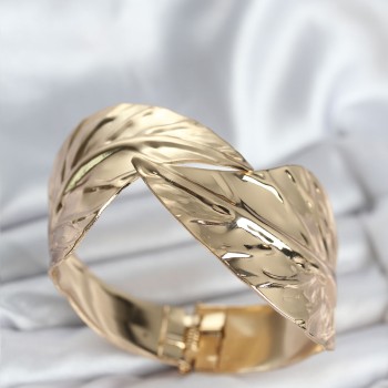 Pirinç Gold Renk Yaprak Model Kadın Bileklik Pirinç Gold Renk Yaprak Model Kadın Bileklik