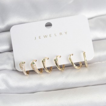 Pirinç Gold Renk Yılan Model Kadın Küpe Seti Pirinç Gold Renk Yılan Model Kadın Küpe Seti