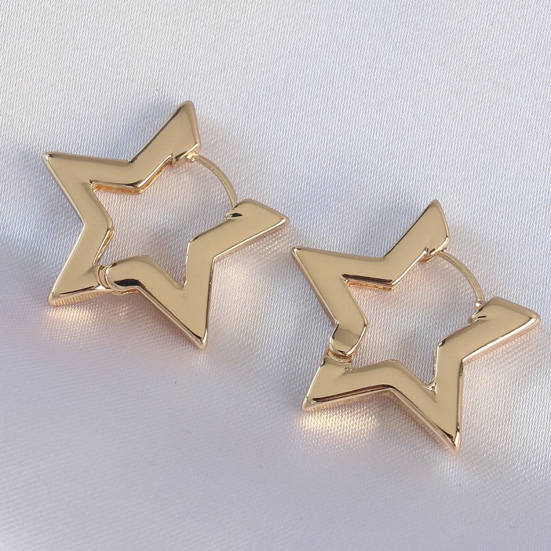 Pirinç Gold Renk Yıldız Küpe