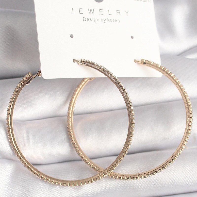 Pirinç Gold Renk Zirkon Taşlı Halka Model Kadın Küpe Pirinç Gold Renk Zirkon Taşlı Halka Model Kadın Küpe