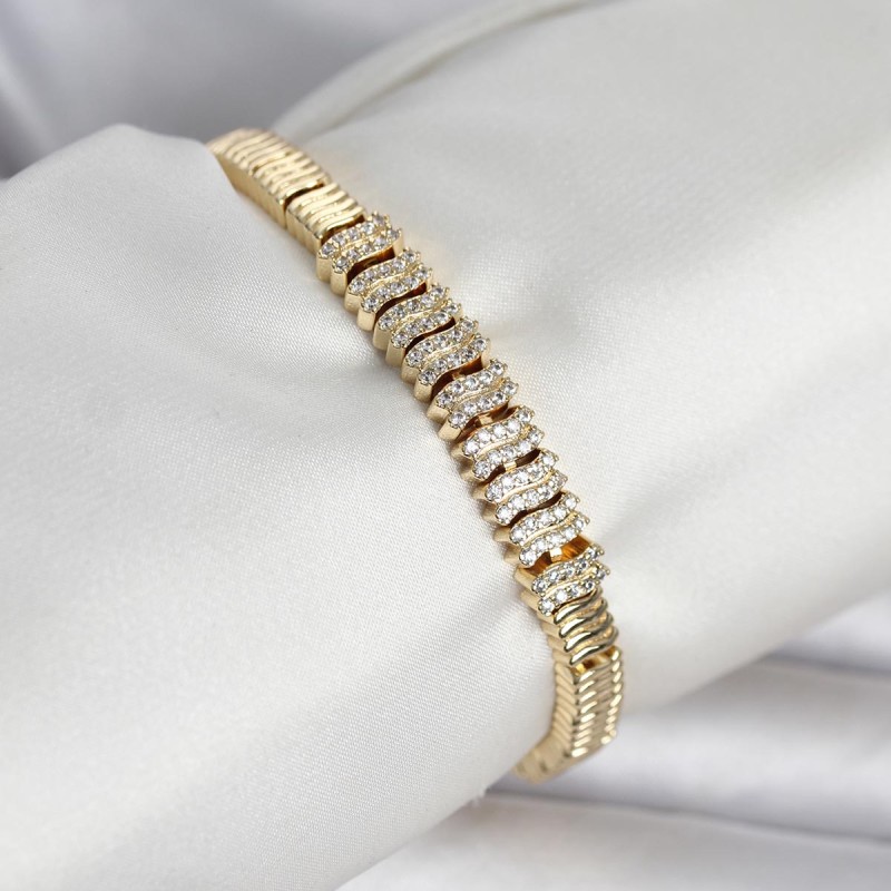 Pirinç Gold Renk Zirkon Taşlı Kadın Bileklik Pirinç Gold Renk Zirkon Taşlı Kadın Bileklik