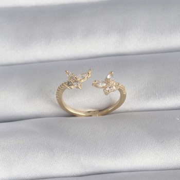 Pirinç Gold Renk Zirkon Taşlı Kelebek Model Kadın Yüzük Pirinç Gold Renk Zirkon Taşlı Kelebek Model Kadın Yüzük