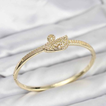 Pirinç Gold Renk Zirkon Taşlı Kuğu Model Kadın Kelepçe Bileklik Pirinç Gold Renk Zirkon Taşlı Kuğu Model Kadın Kelepçe Bileklik
