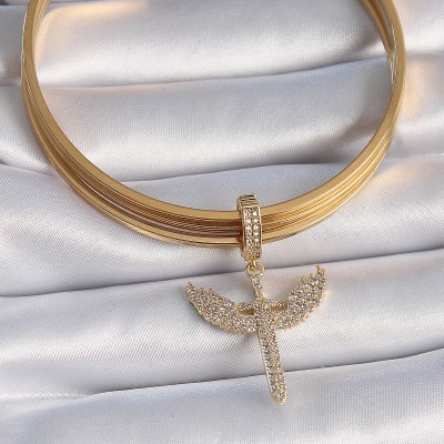 Pirinç Gold Renk Zirkon Taşlı Mikail Model Ajda Charm Pirinç Gold Renk Zirkon Taşlı Mikail Model Ajda Charm