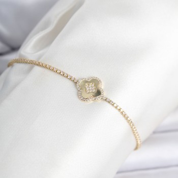 Pirinç Gold Renk Zirkon Taşlı Yonca Model Su Yolu Kadın Bileklik Pirinç Gold Renk Zirkon Taşlı Yonca Model Su Yolu Kadın Bileklik