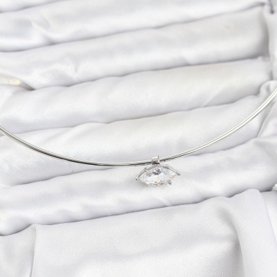 Pirinç Gümüş Renk Choker Model Zirkon Taşlı Kadın Kolye Pirinç Gümüş Renk Choker Model Zirkon Taşlı Kadın Kolye