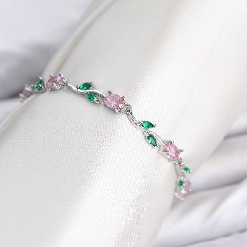 Pirinç Gümüş Renk Pembe Zirkon Taşlı Çiçek Model Kadın Bileklik