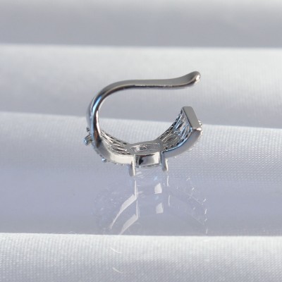 Pirinç Gümüş Renk Zirkon Taş Kaplama Earcuff Küpe Pirinç Gümüş Renk Zirkon Taş Kaplama Earcuff Küpe