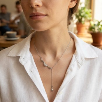 Pirinç Gümüş Renk Zirkon Taşlı Damla Model Kadın Kolye Pirinç Gümüş Renk Zirkon Taşlı Damla Model Kadın Kolye