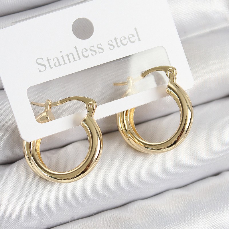 Pirinç Halka Model Gold Renk Kadın Küpe Pirinç Halka Model Gold Renk Kadın Küpe