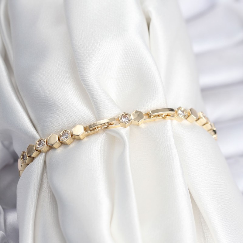 Pirinç VIP Seri Gold Renk Petek Model Kadın Bileklik Pirinç VIP Seri Gold Renk Petek Model Kadın Bileklik