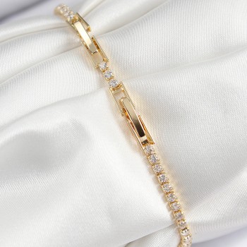 Pirinç Zirkon Taşlı Kuğu Model Gold Renk Kadın Bileklik Pirinç Zirkon Taşlı Kuğu Model Gold Renk Kadın Bileklik