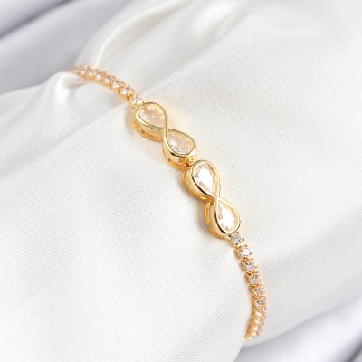 Pirinç Zirkon Taşlı Sonsuzluk Model Gold Renk Asansörlü Kadın Bileklik Pirinç Zirkon Taşlı Sonsuzluk Model Gold Renk Asansörlü Kadın Bileklik