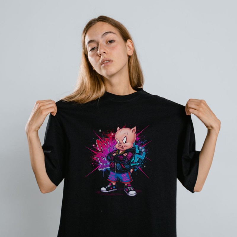 Porky Pig Graffiti Baskılı Unisex Siyah Oversize Tişört - 24/1 Penye Porky Pig Graffiti Baskılı Unisex Siyah Oversize Tişört - 24/1 Penye