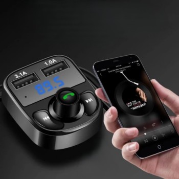 QC 3.1A USB & PD /TF FM Transmitter QC 3.1A USB & PD /TF FM Transmitter