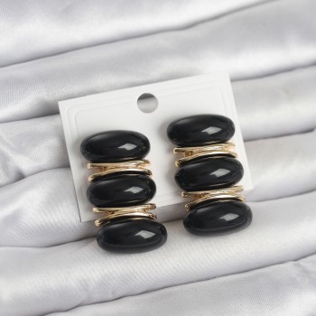 Siyah Vintage Model Gold Renk Kadın Küpe Siyah Vintage Model Gold Renk Kadın Küpe