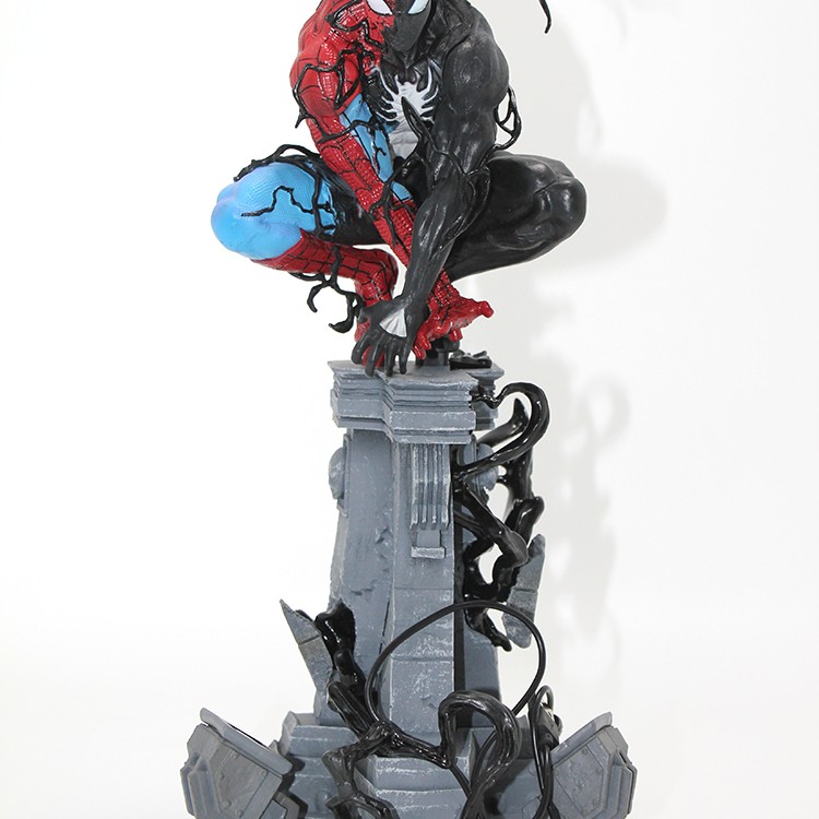 Spider-Man Figürü 37 Cm - Venom Versiyon Spider-Man Figürü 37 Cm - Venom Versiyon