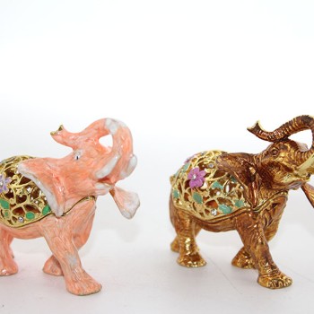 Swarovski Taşlı Tekli Fil Figürü Model 1 Swarovski Taşlı Tekli Fil Figürü Model 1