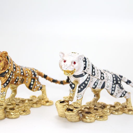 Swarovski Taşlı Tekli Leopar Model 2 Swarovski Taşlı Tekli Leopar Model 2
