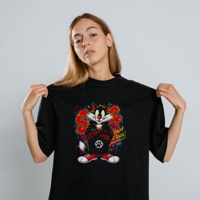 Sylvester Graffiti Baskılı Unisex Siyah Oversize Tişört - 24/1 Penye Sylvester Graffiti Baskılı Unisex Siyah Oversize Tişört - 24/1 Penye