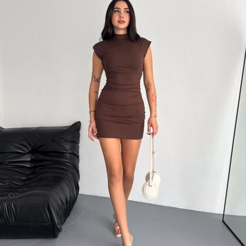 Yarım Bogazlı Kolsuz Mini Boy Elbise - Kahve Yarım Bogazlı Kolsuz Mini Boy Elbise - Kahve