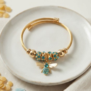 Yeşil Arı Model Charmlı Bileklik Yeşil Arı Model Charmlı Bileklik