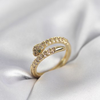 Yılan Model Gold Renk Zirkon Taşlı Kadın Yüzük Yılan Model Gold Renk Zirkon Taşlı Kadın Yüzük