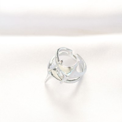 Yıldız Model Silver Renk Ayarlanabilir Yüzük Yıldız Model Silver Renk Ayarlanabilir Yüzük