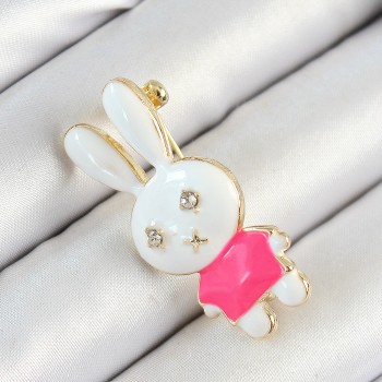 Zirkon Taş Detaylı Beyaz Ve Pembe 3D Tavşan Figürlü Kadın Broş Zirkon Taş Detaylı Beyaz Ve Pembe 3D Tavşan Figürlü Kadın Broş